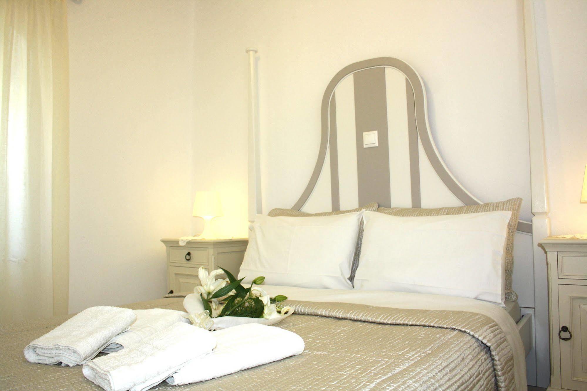 Mariakis Luxury Studios Astypálaia Exterior foto